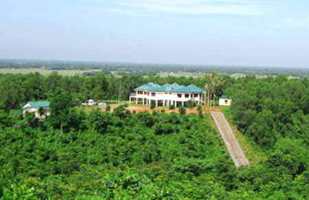 মধুটিলা ইকোপার্ক